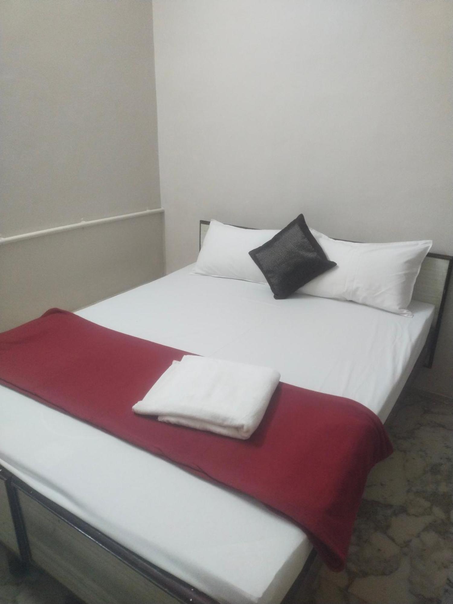 Hotel Swamy Residency Vellore Zimmer foto